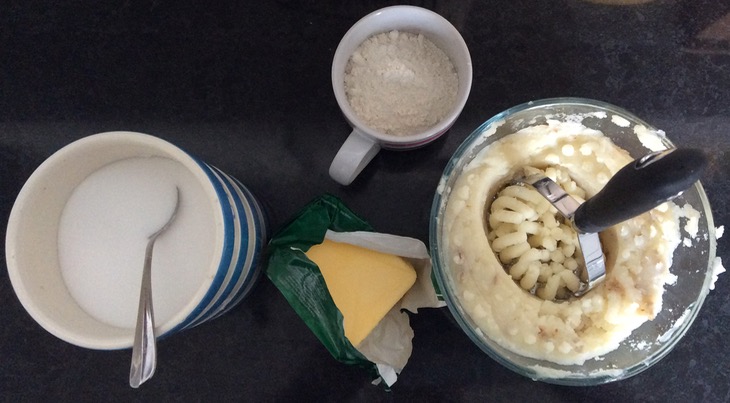 Tattie scone ingredients